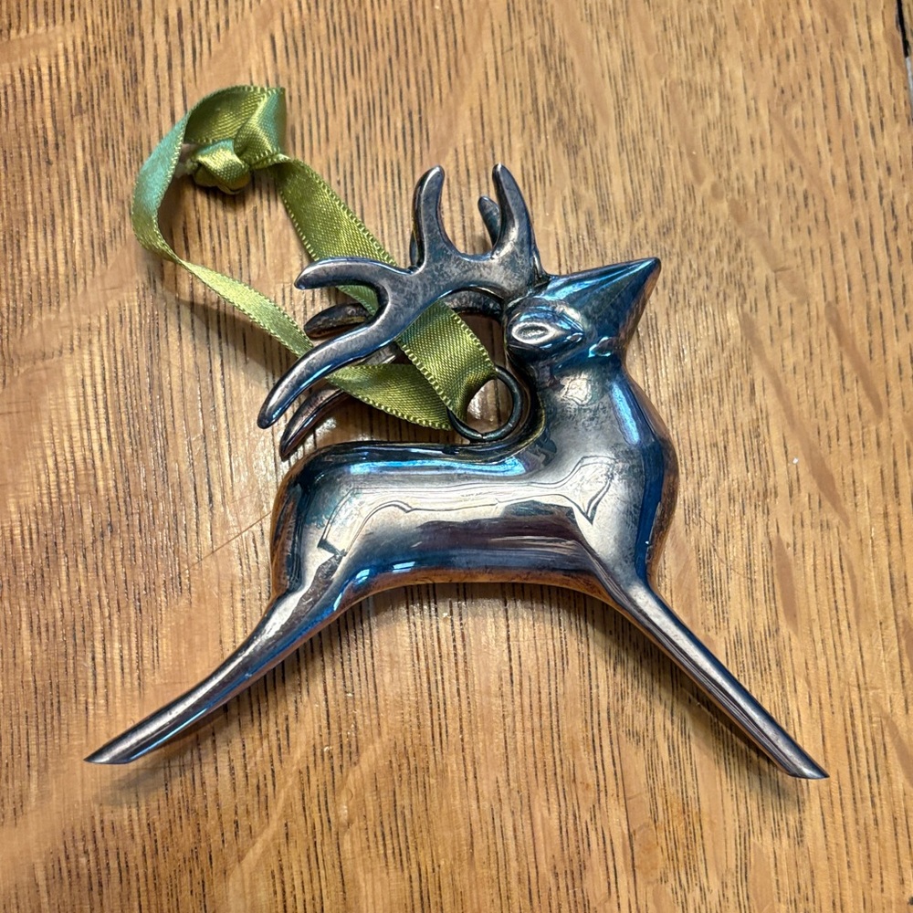 Vintage Pottery Barn Silver Plated Heavy‎ Reindeer Christmas Ornament 4" - Picture 2 of 4